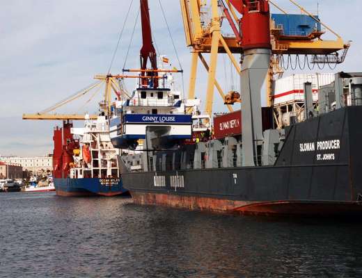 Barco Sloman puerto Cartagena Barco Sloman puerto Cartagena